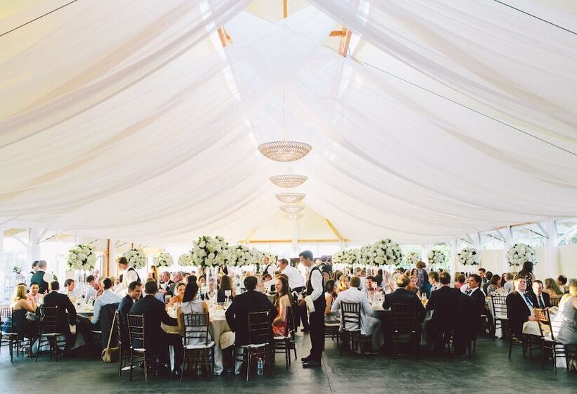 فندق Castle Hill Inn