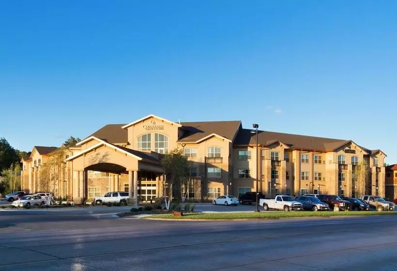 Clubhouse Hotel And Suites