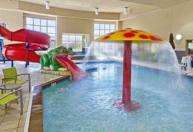 Clubhouse Hotel And Suites