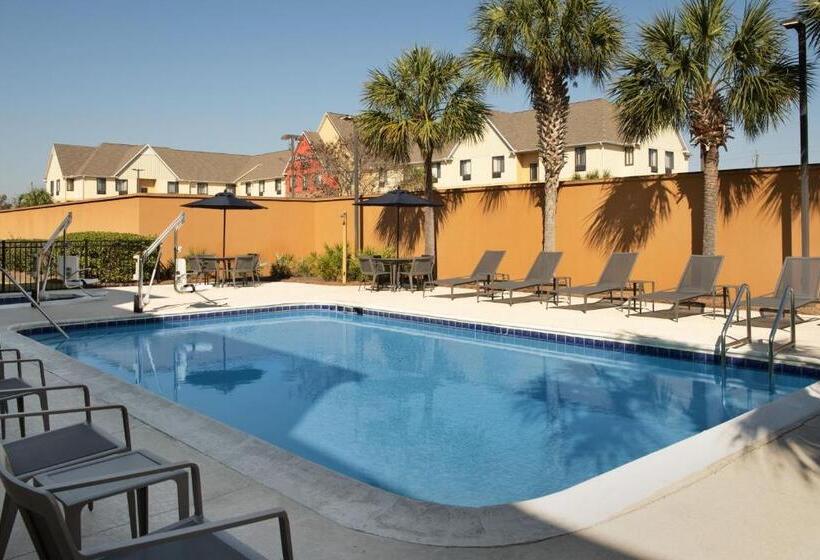 فندق Courtyard By Marriott Panama City