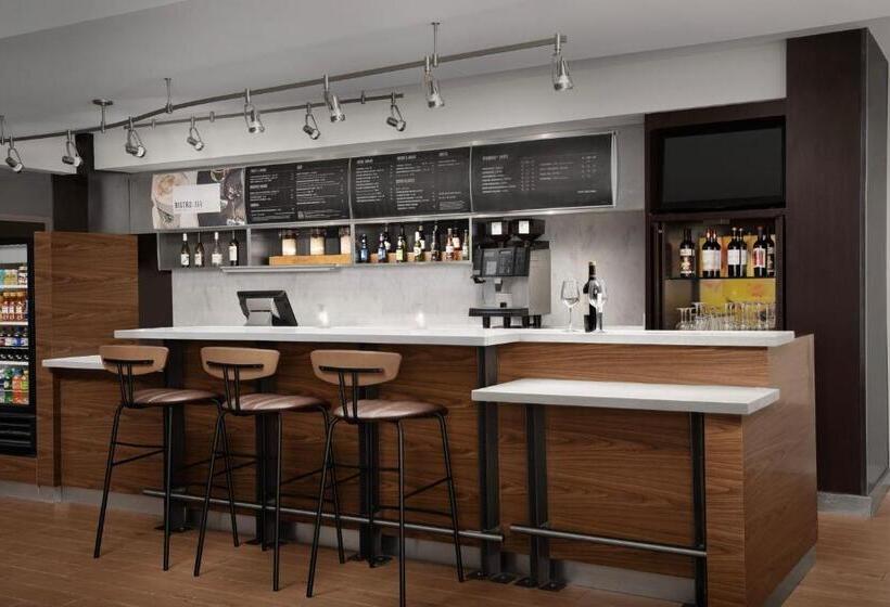 فندق Courtyard By Marriott Panama City