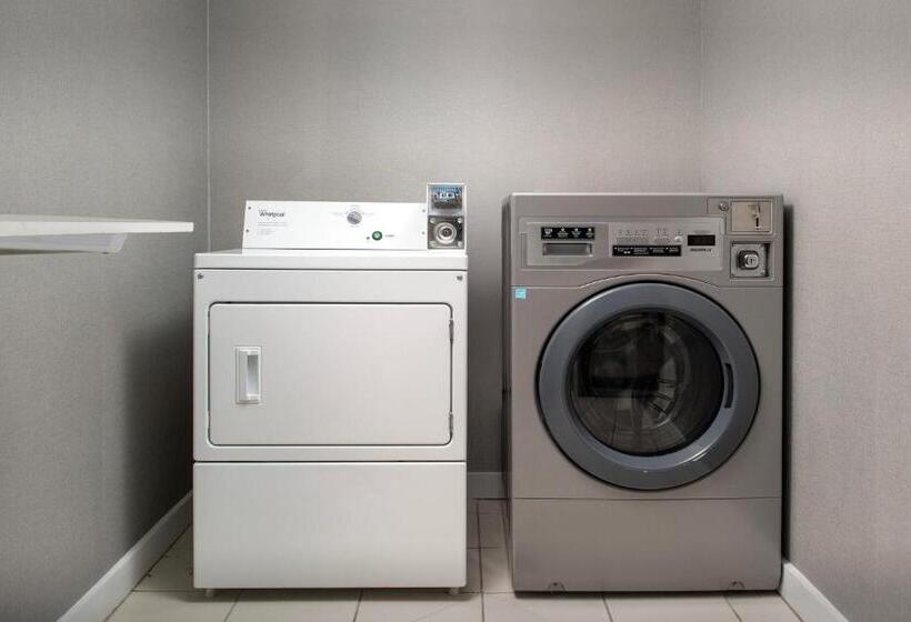 فندق Courtyard By Marriott Panama City