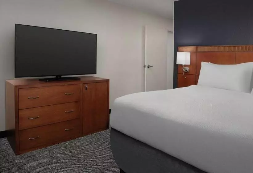 ホテル Courtyard By Marriott Panama City