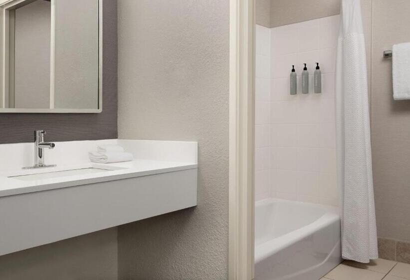 فندق Courtyard By Marriott Panama City