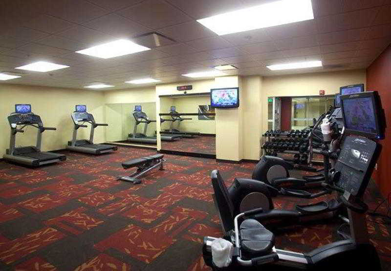 فندق Courtyard Lincoln Downtown