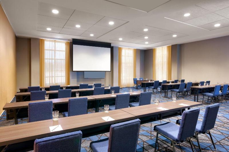 فندق Courtyard Lincoln Downtown