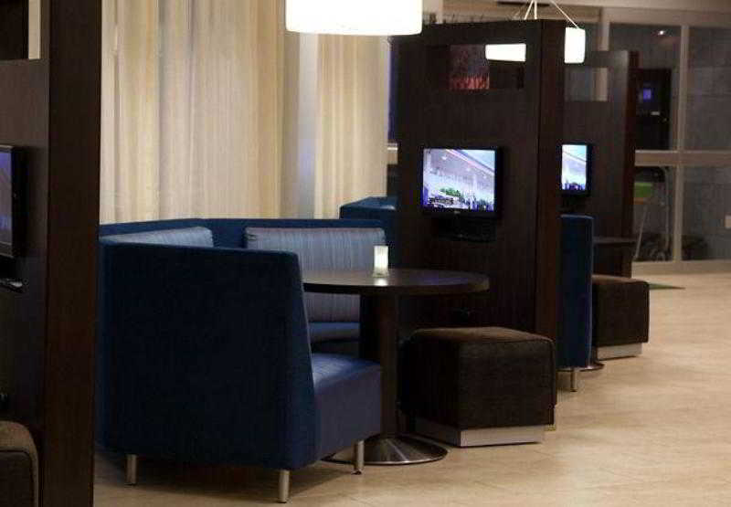 فندق Courtyard Lincoln Downtown