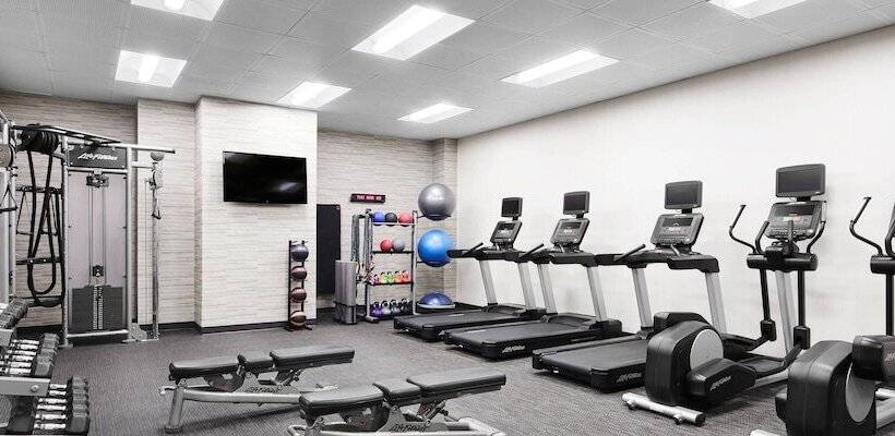 فندق Courtyard By Marriott Newark Downtown