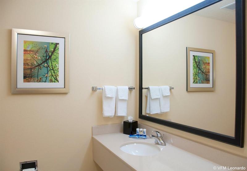 فندق Fairfield Inn & Suites Ames