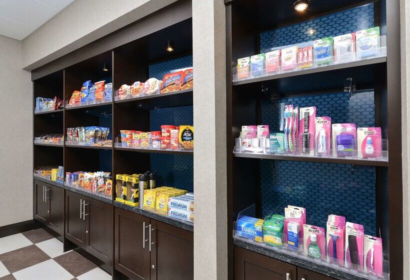 Отель Hampton Inn Iowa City/university Area