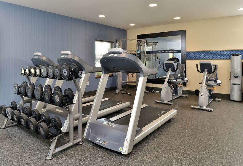 Отель Hampton Inn Iowa City/university Area