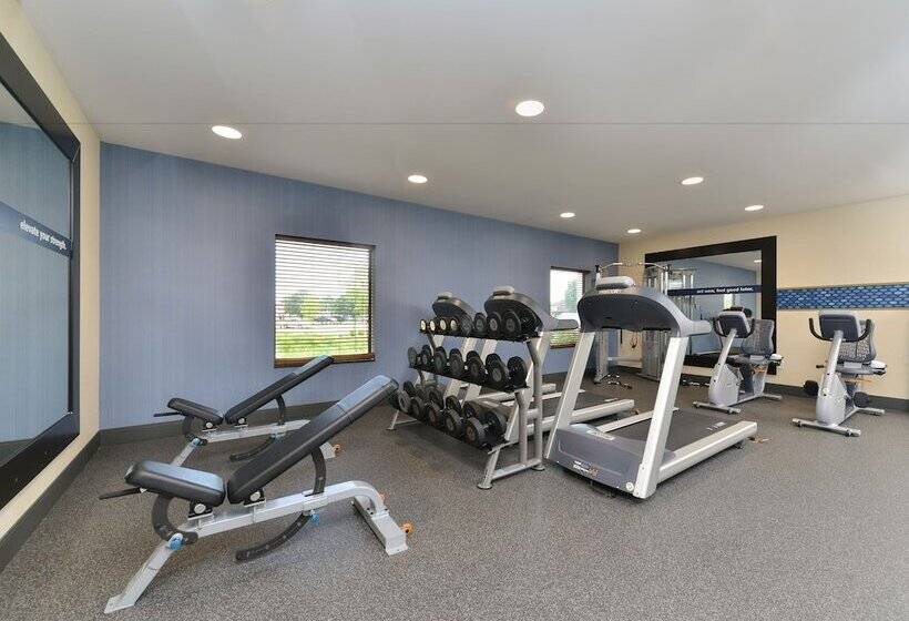 Отель Hampton Inn Iowa City/university Area