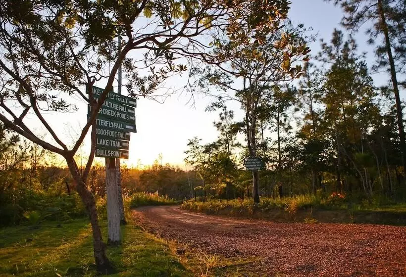 ホテル Hidden Valley Wilderness Lodge