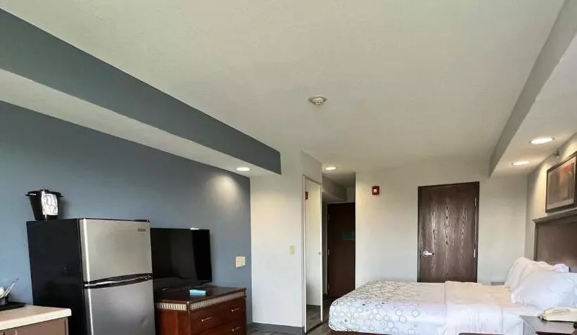 בית מלון כפרי Hometowne Studios & Suites Washington