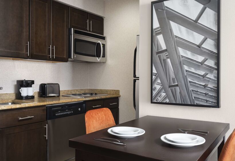 ホテル Homewood Suites By Hilton Carle Place  Garden City, Ny