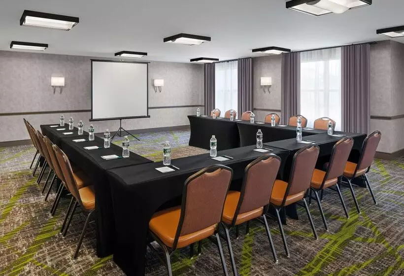 酒店 Homewood Suites By Hilton Carle Place  Garden City, Ny