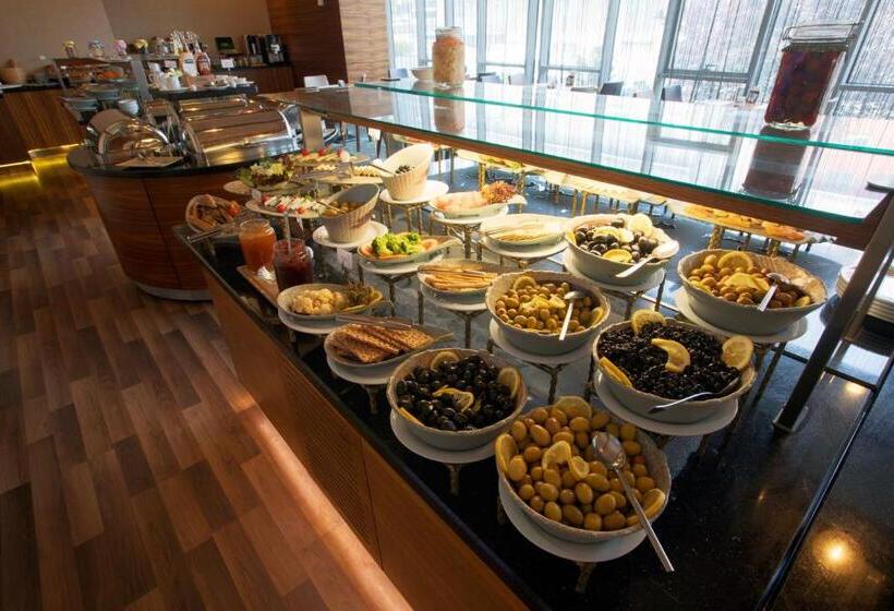 فندق Mercure Istanbul Umraniye