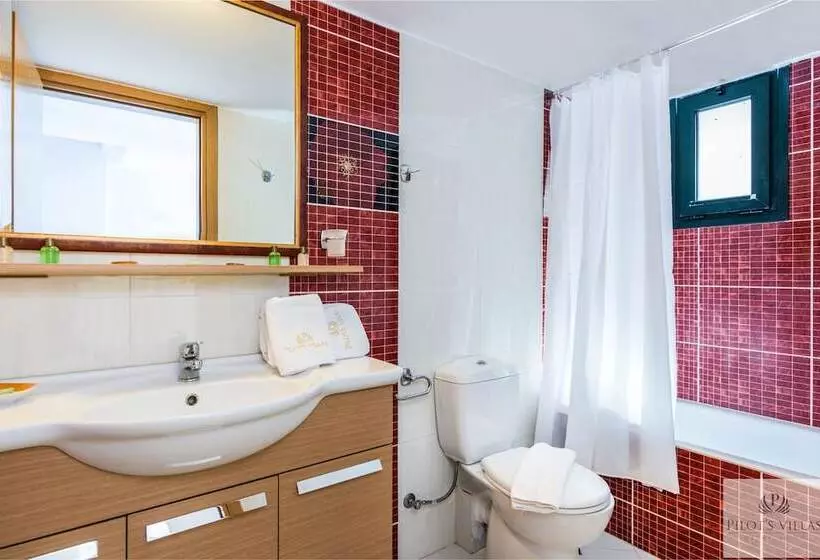 酒店 Pilot's Villas Luxury Suites