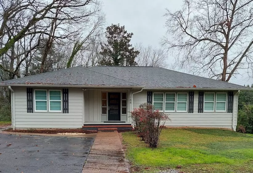 בית מלון כפרי The Smith House