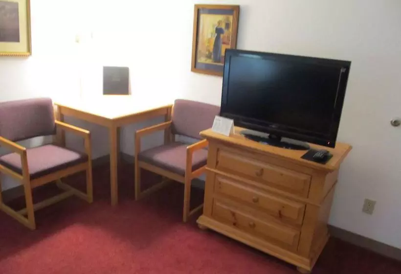 酒店 Tivoli Inn & Suites