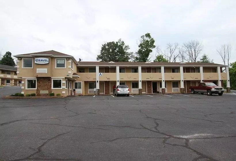 בית מלון כפרי Travel Inn & Suites Flemington