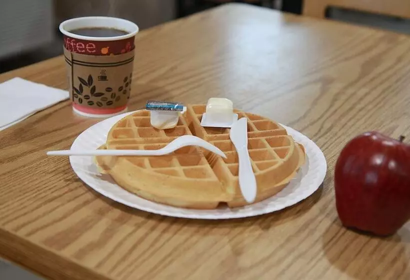 בית מלון כפרי Travel Inn & Suites Flemington