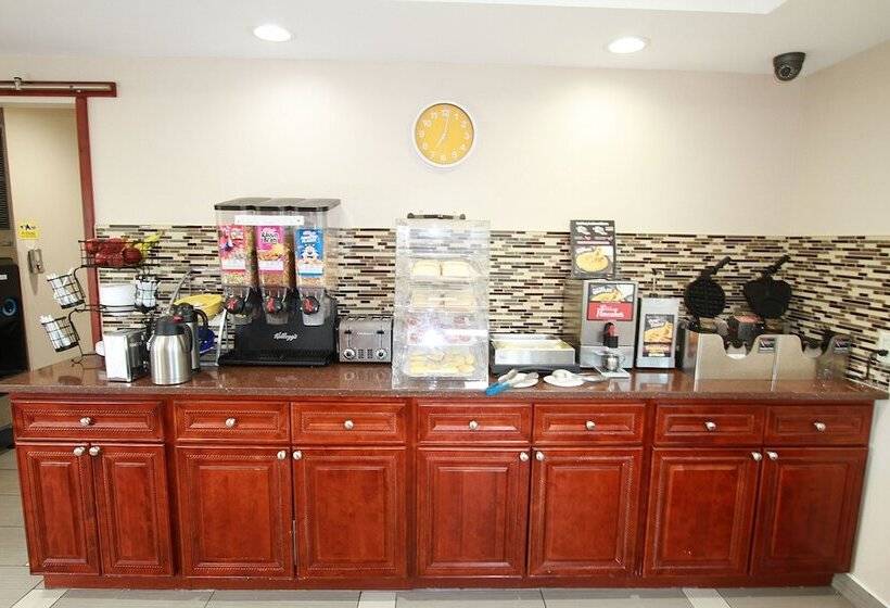 酒店 Travel Inn & Suites Flemington