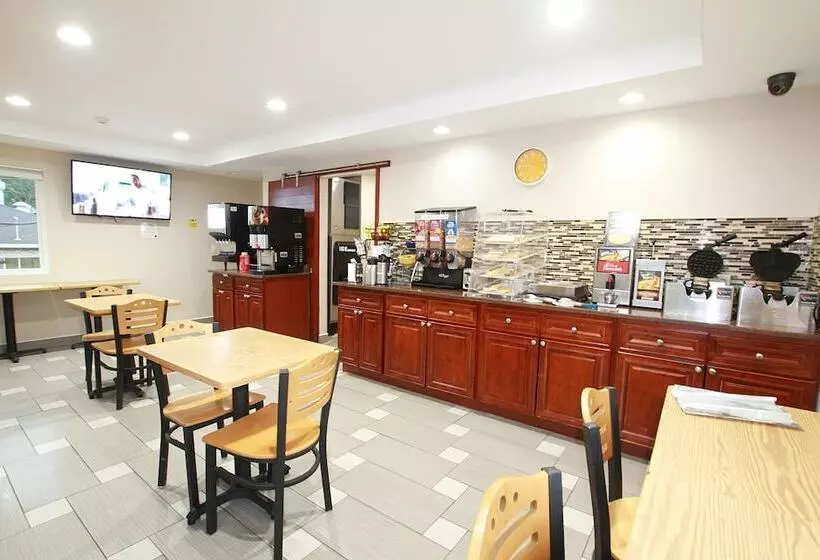 בית מלון כפרי Travel Inn & Suites Flemington