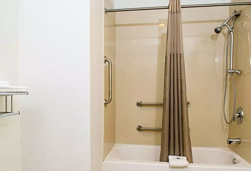 Motel 6modesto, Ca Downtown