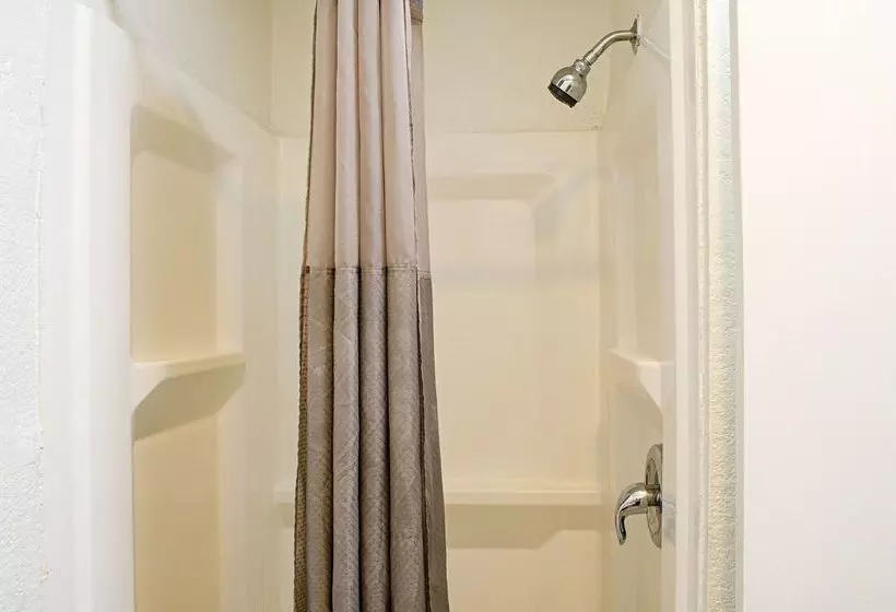 Motel 6modesto, Ca Downtown