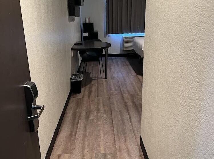 Motel 6modesto, Ca Downtown