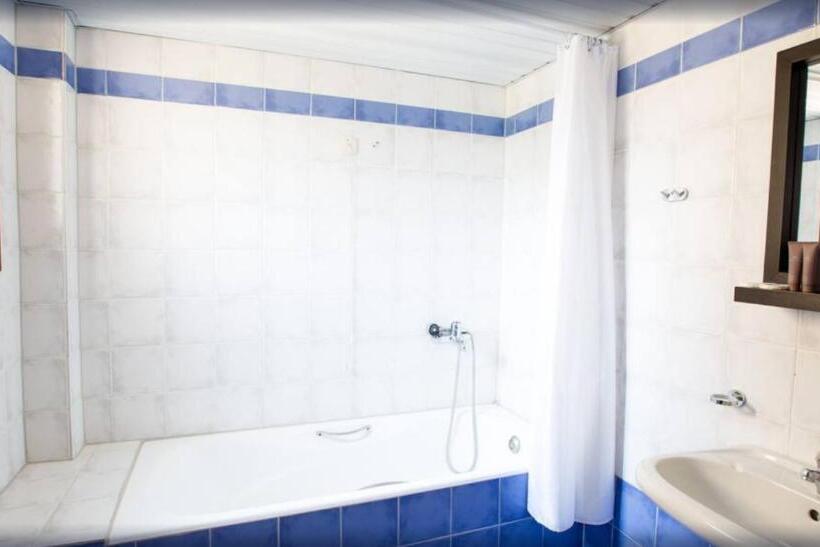 אתר נופש Almyrida Village & Waterpark