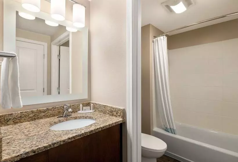 Towneplace Suites By Marriott Chattanooga Near Hamilton Place