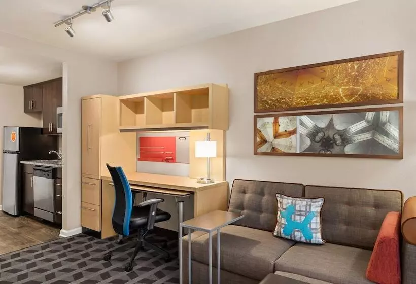Towneplace Suites By Marriott Chattanooga Near Hamilton Place