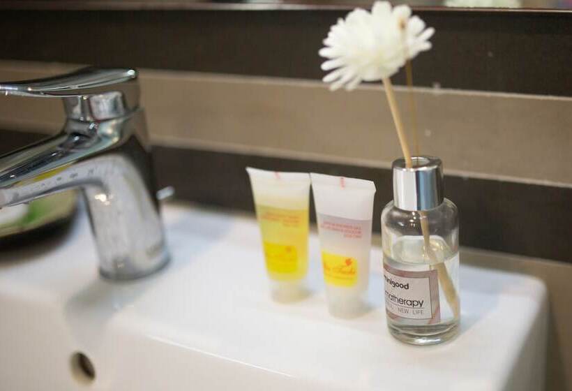 Thc Holiday Hotel Sam Son