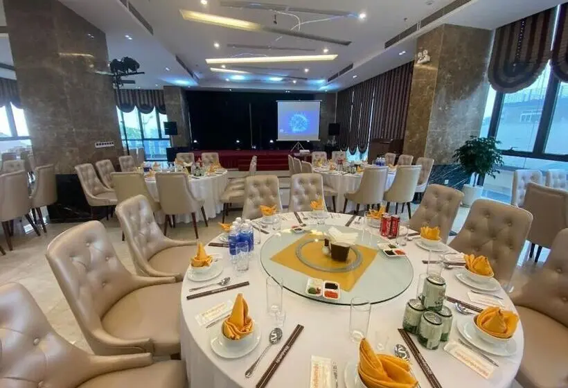 Thc Holiday Hotel Sam Son