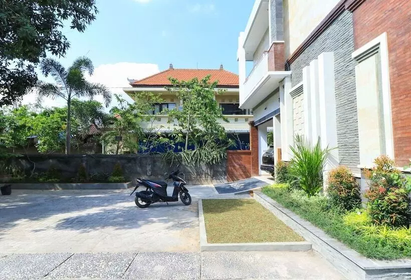 Hotelli Manu Guest House 2