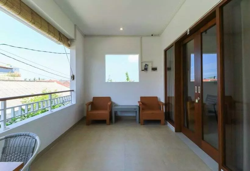 Hotelli Manu Guest House 2