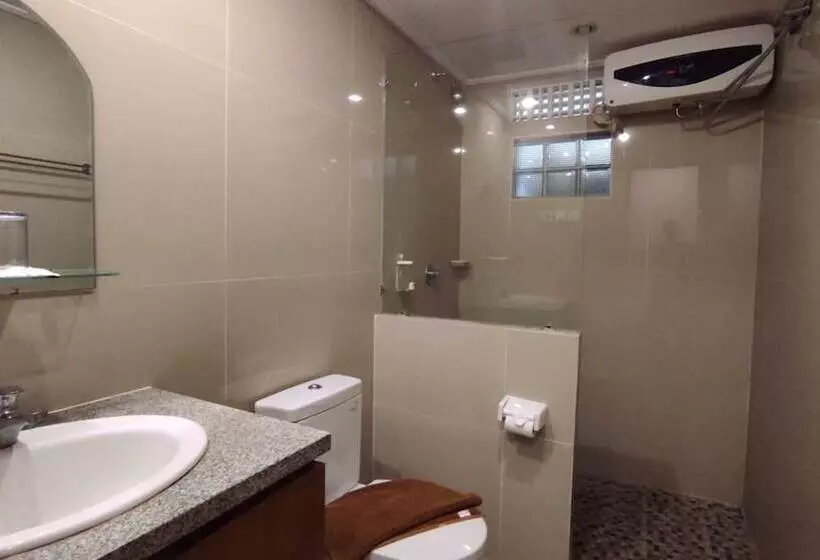 Hotelli Manu Guest House 2