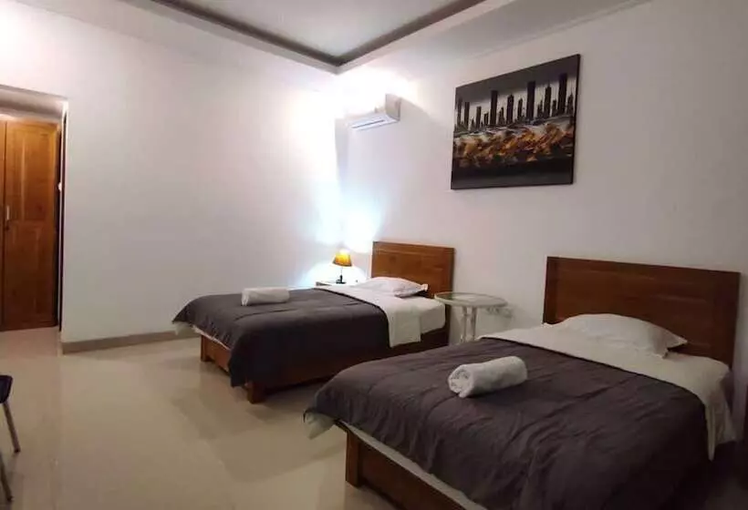 Hotelli Manu Guest House 2