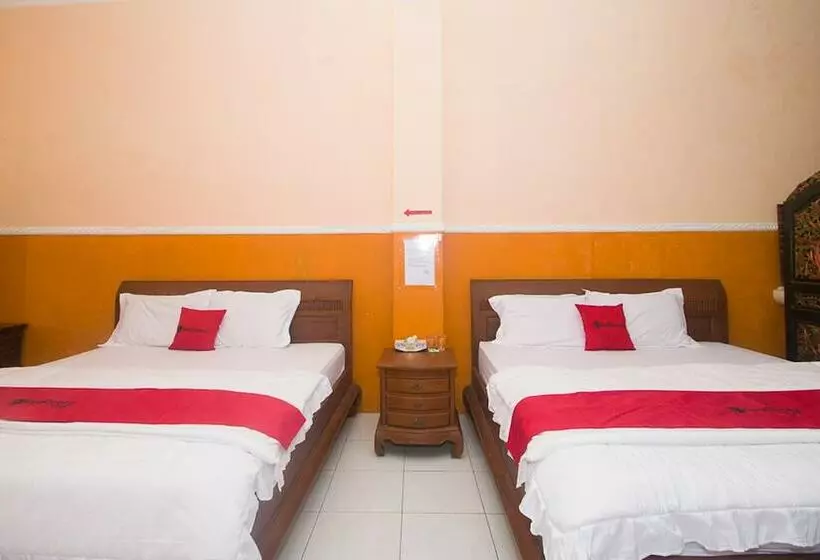 ペンション Reddoorz Syariah Near Keraton Sumenep