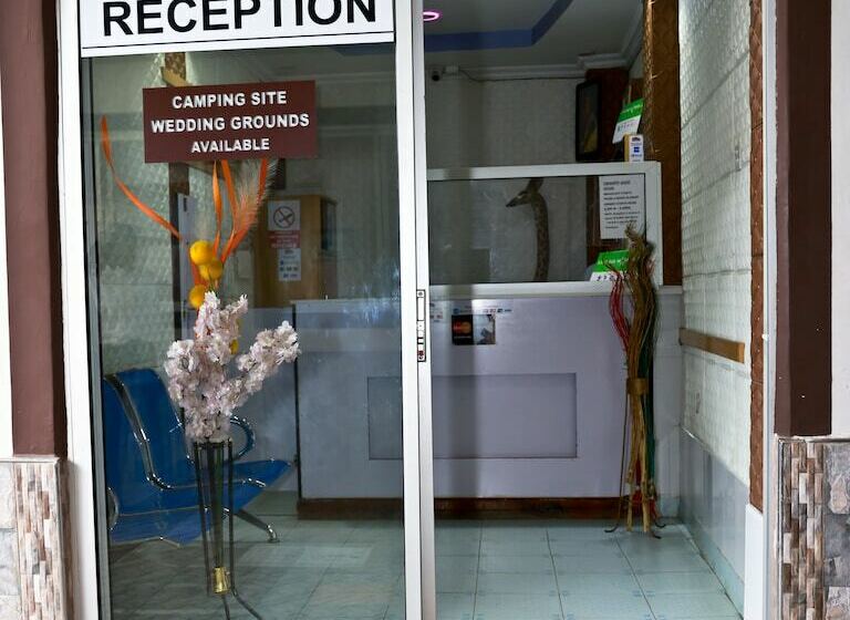 پانسیون Twinspot Guest House