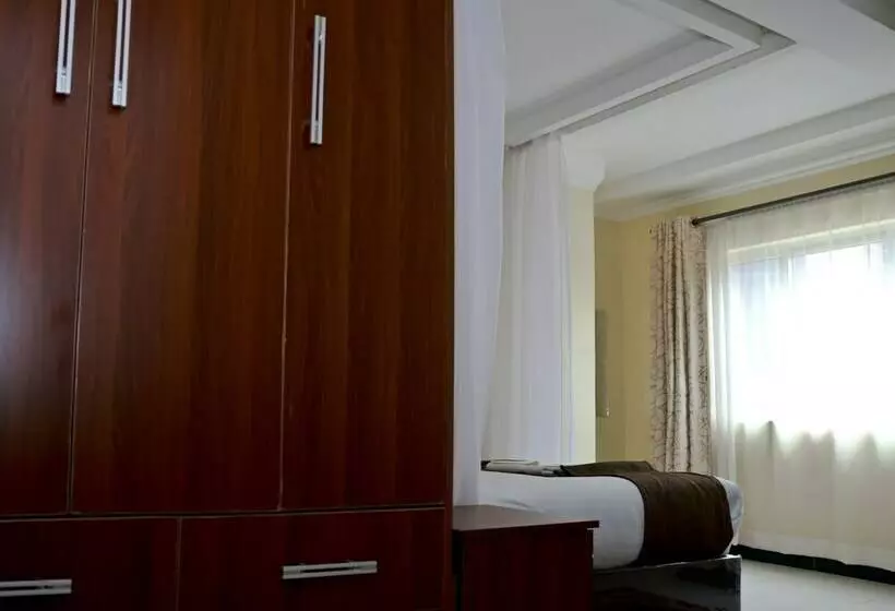 پانسیون Twinspot Guest House