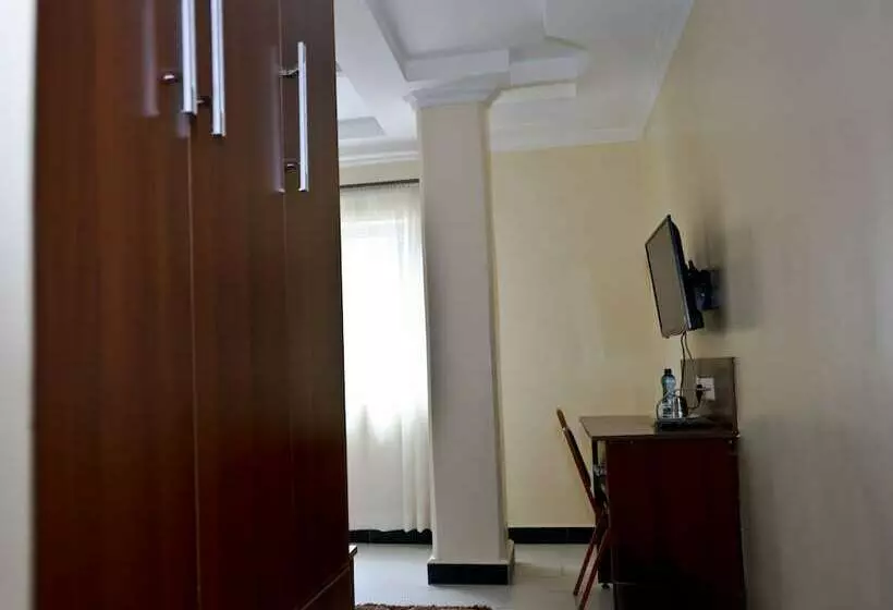 پانسیون Twinspot Guest House
