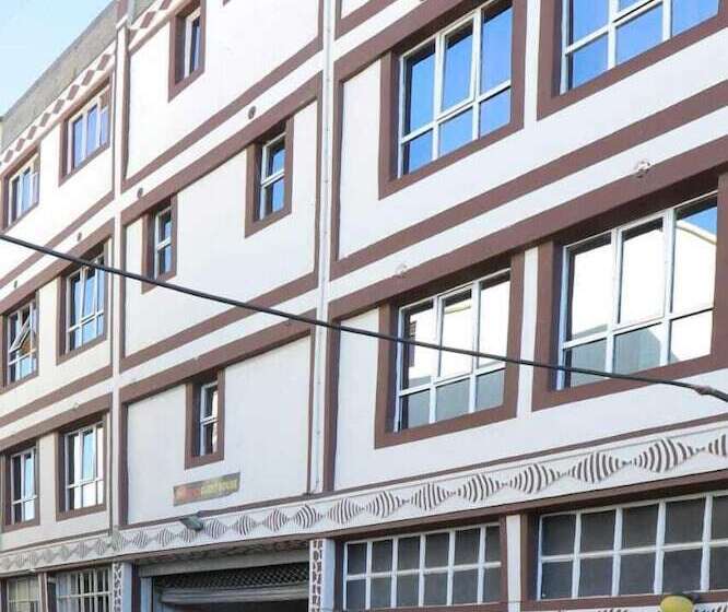 پانسیون Twinspot Guest House