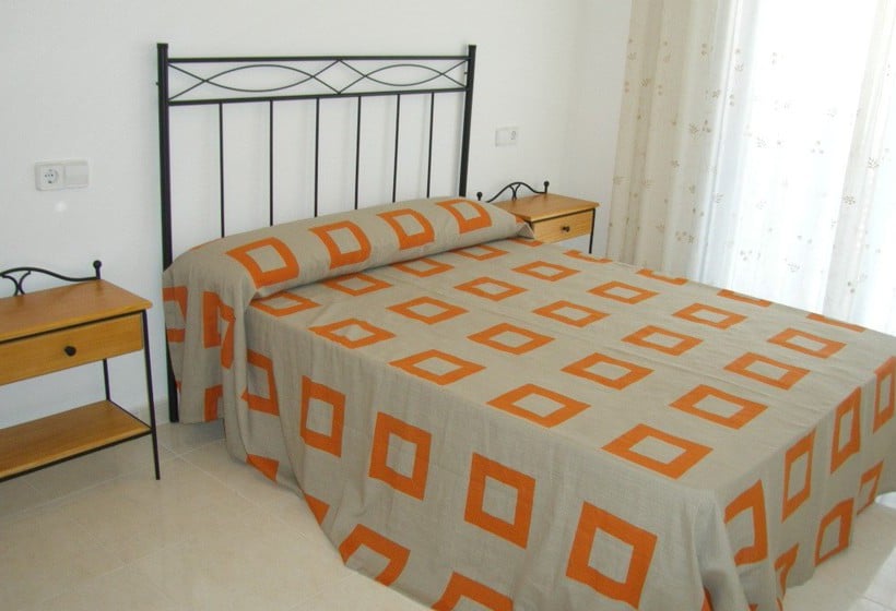 Apartamentos Cargador Beach 3000