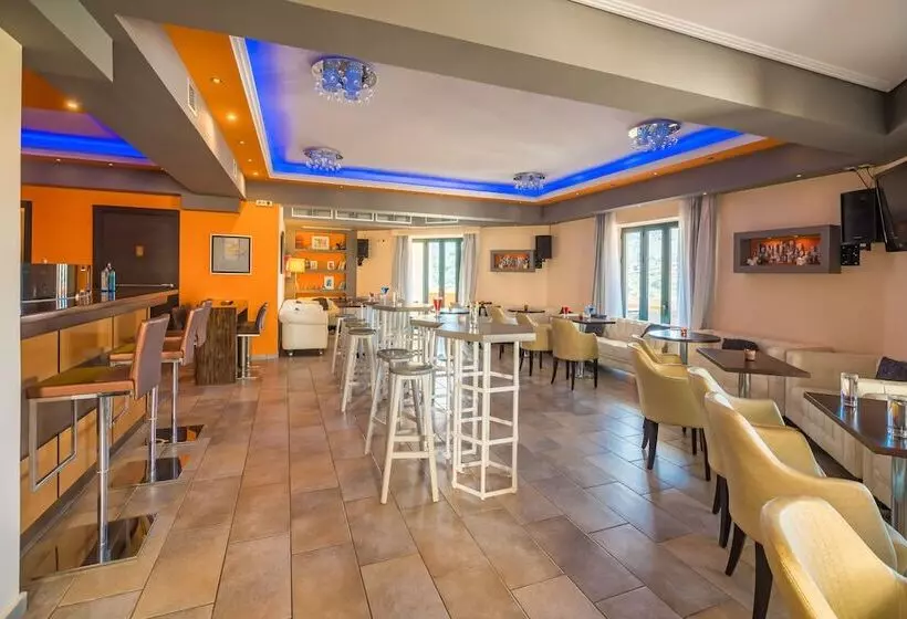 酒店 Ai Yannis Suites And Apartments