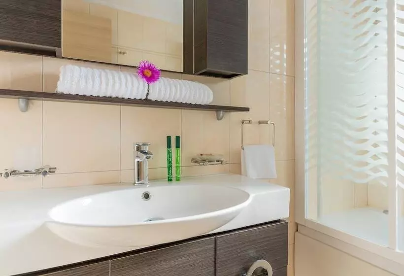 酒店 Ai Yannis Suites And Apartments