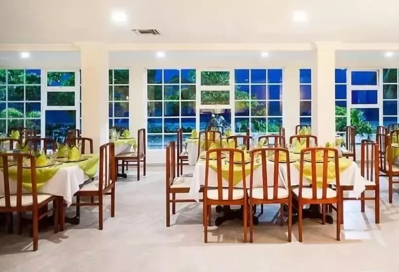 ホテル Bahia Sardina