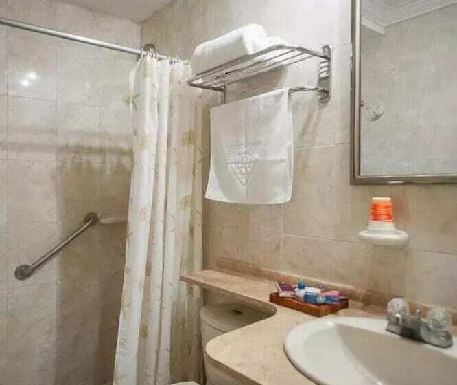 هتل Bahia Sardina